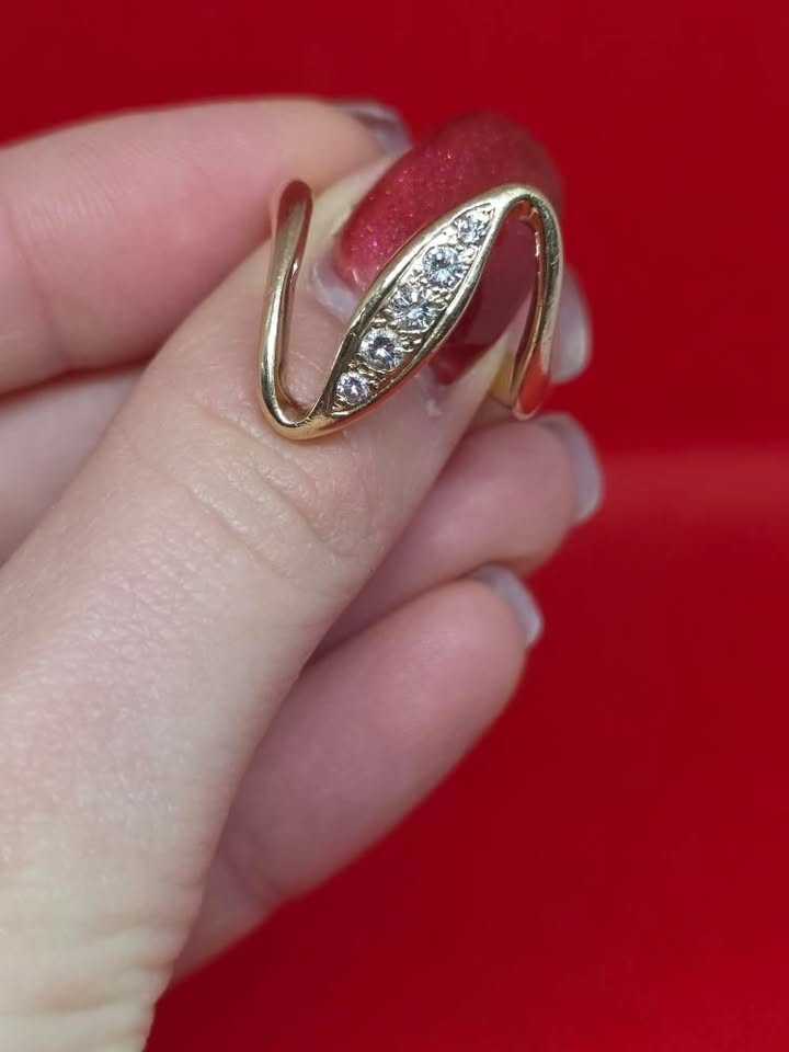 +Elegant 9k Gold Diamond Ring with 0.33 carats of sparkling diamonds 6,6 gramm - Image 4