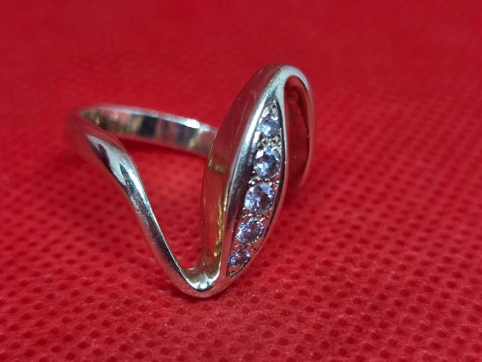 +Elegant 9k Gold Diamond Ring with 0.33 carats of sparkling diamonds 6,6 gramm - Image 7