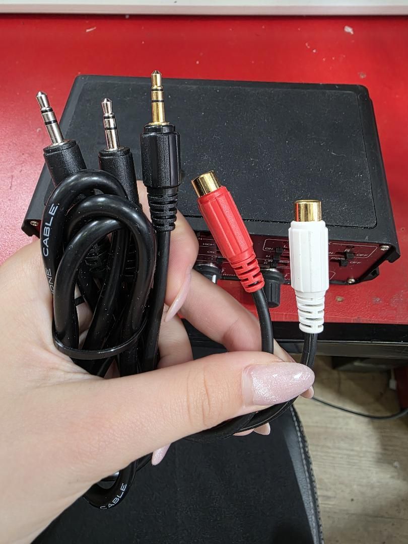 Saramonic SR-AX107 2 Channel Transformer XLR Audio Adapter with Phantom Power & Monitor (Red/Black), AX-107 - Image 4